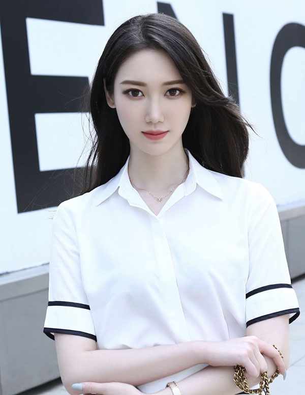 新加坡外围模特经纪人