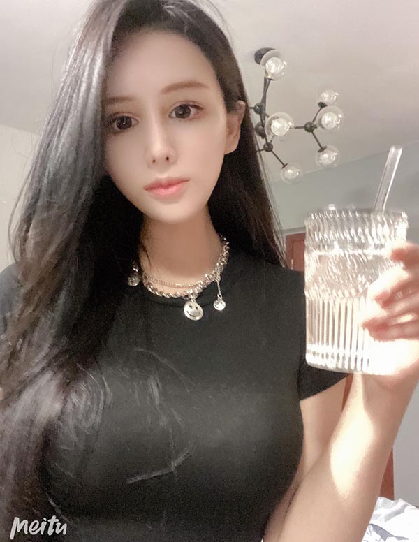 新加坡援交女模特